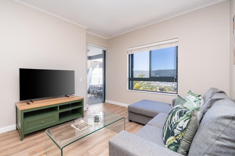 To Let 2 Bedroom Property for Rent in Vredehoek Western Cape